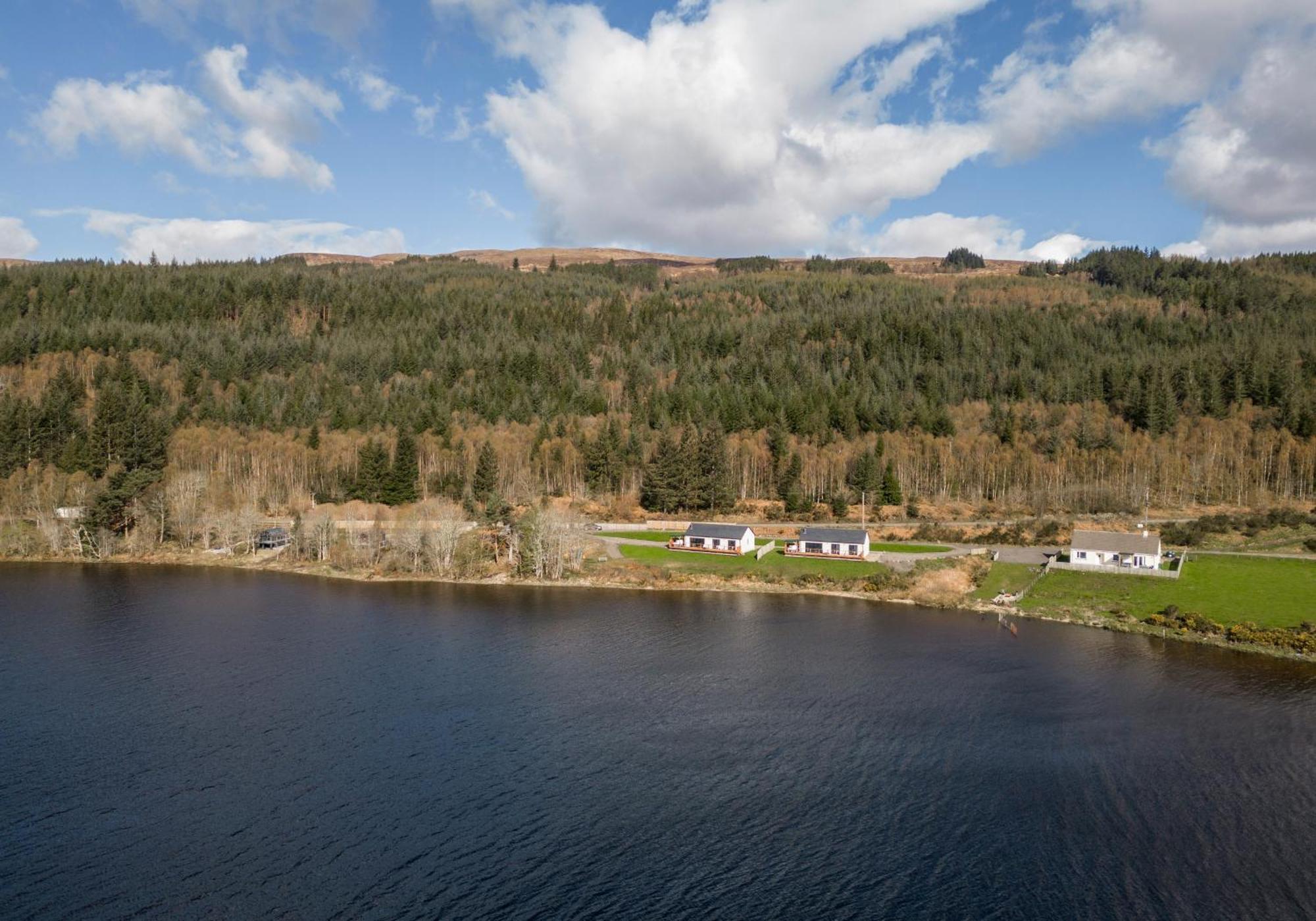 Shoreland Lodges - Holly Lodge Fort Augustus Exterior photo
